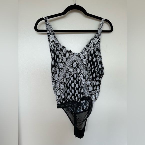 Free people bodysuit size XS - like new - Picture 3 of 5